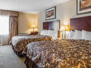 East Windsor Hotel | Rodeway Inn & Suites East Windsor