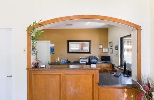 FM 1960 Hotel | Rodeway Inn & Suites Humble IAH