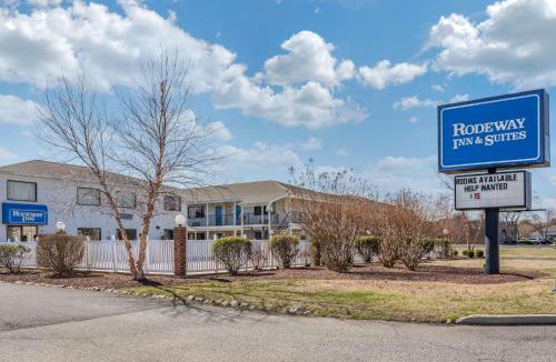 Rehoboth Beach Hotel | Rodeway Inn & Suites Rehoboth Beach