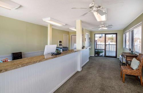 Rehoboth Beach Hotel | Rodeway Inn & Suites Rehoboth Beach