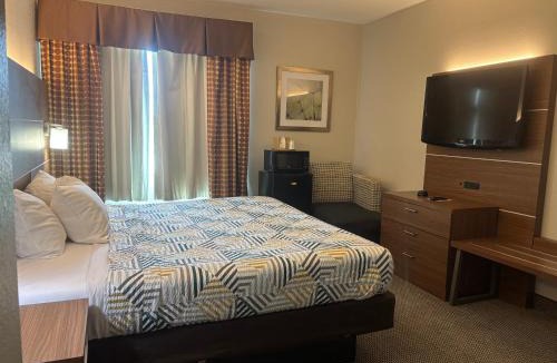 Joyce Hotel | Rodeway Inn & Suites Winnfield