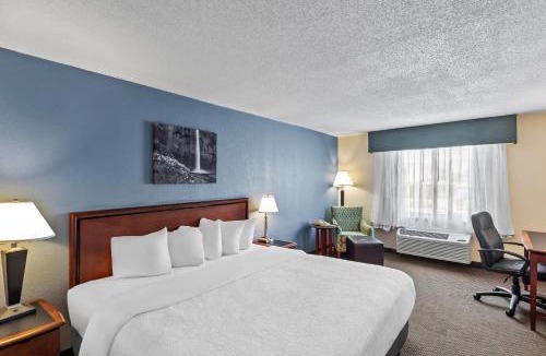 Barboursville Hotel | Rodeway Inn