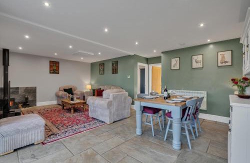 Nettleton House | Roe Barn