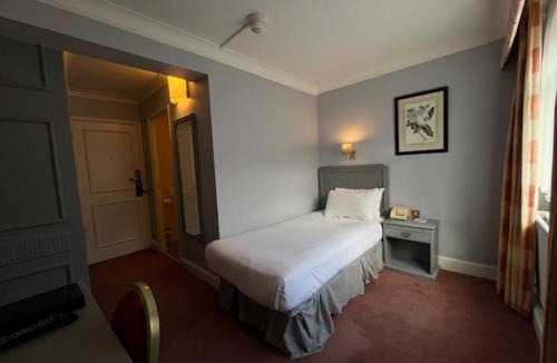 Stevenage Hotel | Roebuck Inn