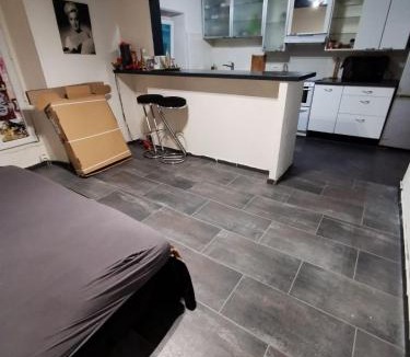 Chaville Apartment | Roger salengro