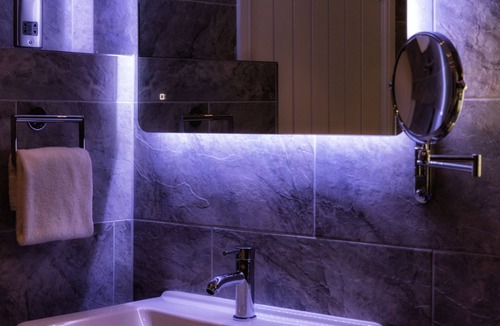 Badsworth Hotel | Rogerthorpe Manor Hotel