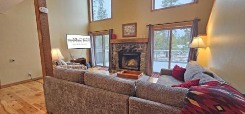 Sunriver House | Rogue 24