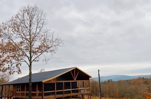 Octavia Cabin | Rok Creek Cabin