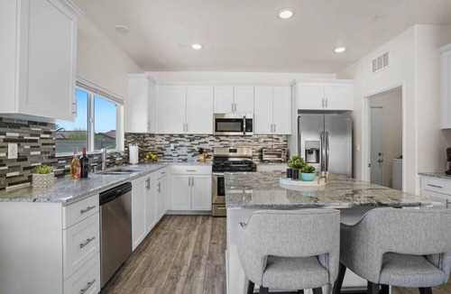 Desert Hot Springs House | Rolling Hills: Luxury Home, Heated Pool, Mtn Views
