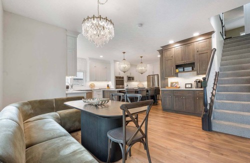 Branson West House | Rolling Hills Family Home