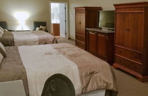 Cherokee Hotel | Rolling Hills Lodge