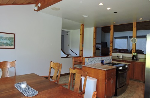 Moultonborough House | Rolling Lawns Gorgeous Views plus Private Beach Access