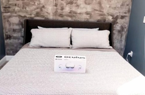 Eureka Springs Cabin | Romantic and Luxurious Glamping Dome in Eureka Springs, Equipped with an Indoor Hot Tub Perfect for a Weekend of Relaxation