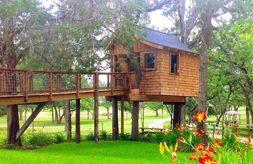 Jeddo House | Romantic and Unique Tree House Rental on a Private Ranch in Central Texas