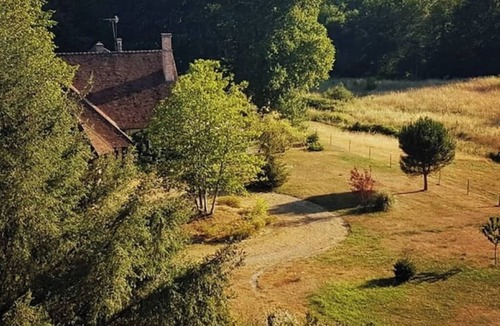 Souesmes Apartment | Romantic apartment in a magnificent French château