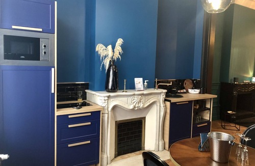 Calais Apartment | Romantic apartment with jacuzzi