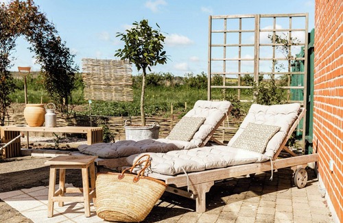 Juelsminde House | Romantic B&B at a scenic country house