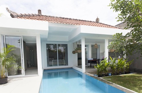 Kuta Selatan Villa | Romantic beach villa, Tanjung Benoa