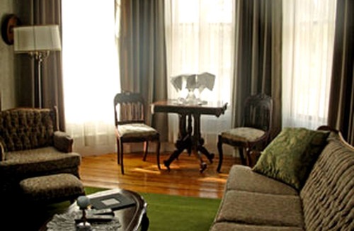 Harvey Cabin | Romantic Bed and Breakfast with a Double Whirlpool Tub in Albert County, New Brunswick