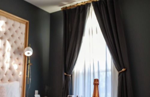 White Hall Bed & Breakfast | Romantic Blush Room at The Inn at Stinson Vineyards