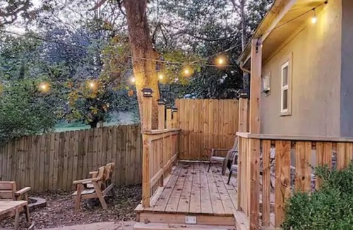 Rockaway Beach House | Romantic Cabin at the Lake - Campfire - Marina