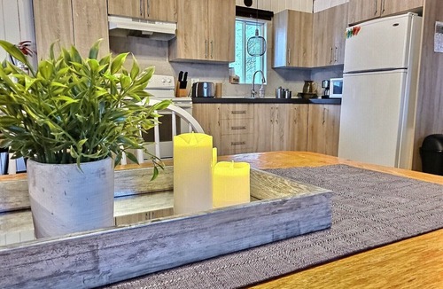 Riviere-Rouge House | Romantic Cabin Getaway with Hot Tub
