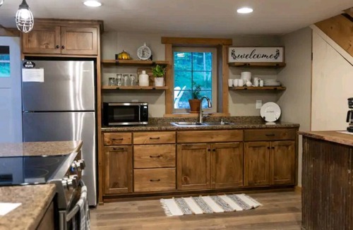 Mattawana Cabin | Romantic Cabin Getaway