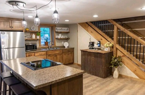 Mattawana Cabin | Romantic Cabin Getaway