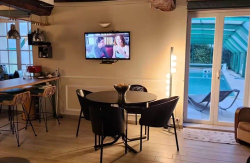 Le Pin-au-Haras Ski Chalet | Romantic chalet 2 mns from the haras du pin