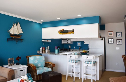 Historic Bayfront Condo | Romantic, Comfortable, Clean, New, Convenient, Bridge, Ocean View, Priced Right!