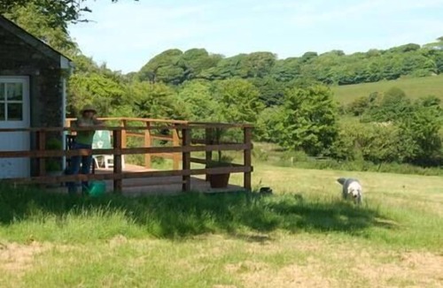 Pelynt House | Romantic Cornish Stone Barn for 2