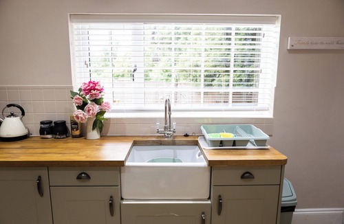 Plympton Cottage | Romantic Cottage