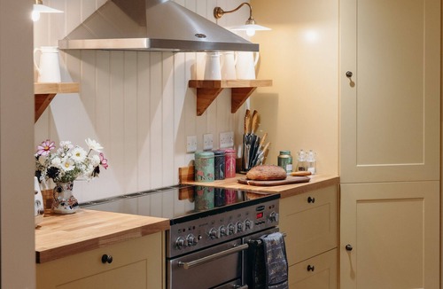 Aboyne Cottage | Romantic Cottage Retreat