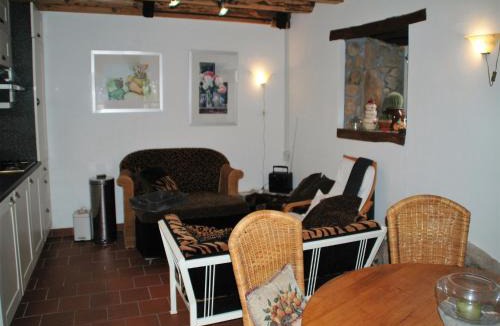 Roussines House | Romantic cottage with shared swimming pool