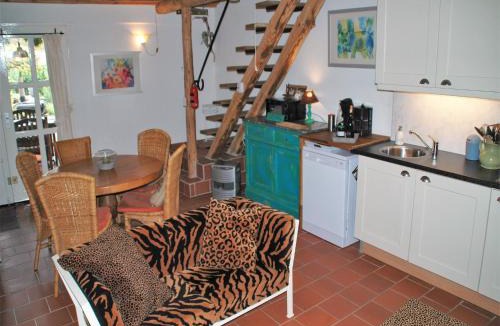 Roussines House | Romantic cottage with shared swimming pool