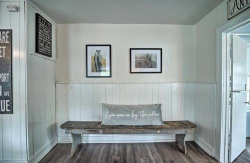 Westfield Apartment | Romantic Country Apt by Lake Erie & Wineries!
