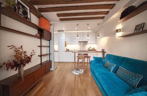 Saint-Gervais Apartment | Romantic Courtyard Studio in Le Marais GREA