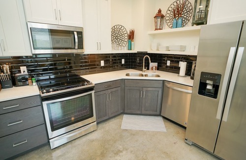 Downtown Chattanooga Condo | Romantic Downtown Hideaway
