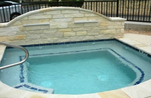New Braunfels Condo | Romantic Elegance! Perfect Couple's Getaway Location!