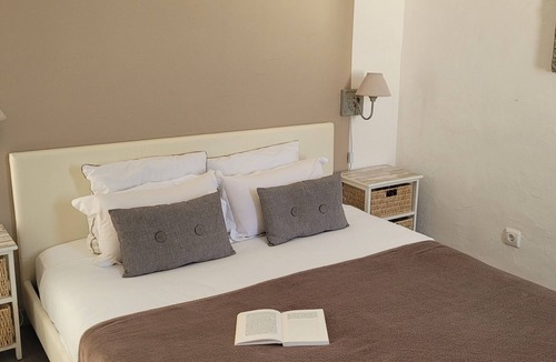 Malves-en-Minervois House | Romantic getaway with private jacuzzi near Carcassonne