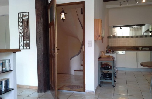 Saint-Chinian Apartment | Romantic get away on the square in Saint-Chinian with fantastic walking and wine
