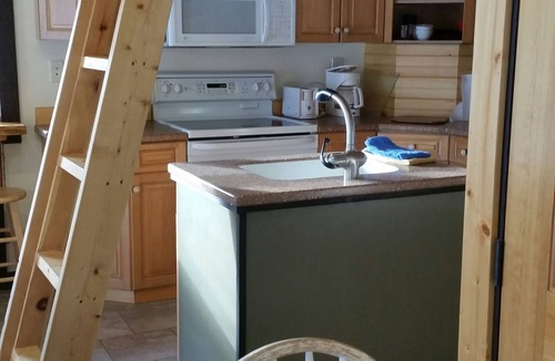 Naples Cabin | Romantic getaway for 2nnBeautiful time of year !nnnnnnnnnnnn