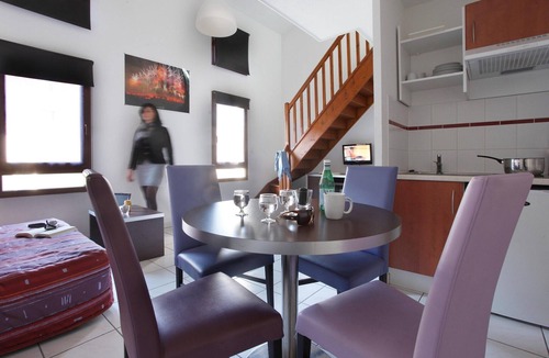 Carcassonne Apartment | Romantic Getaway in Carcassonne