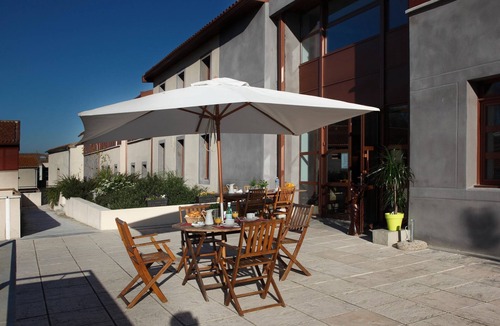 Carcassonne Apartment | Romantic Getaway in Carcassonne