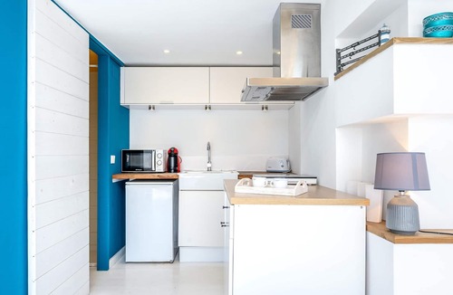 Costa Dorada Apartment | Romantic loft ideal couples with sea views