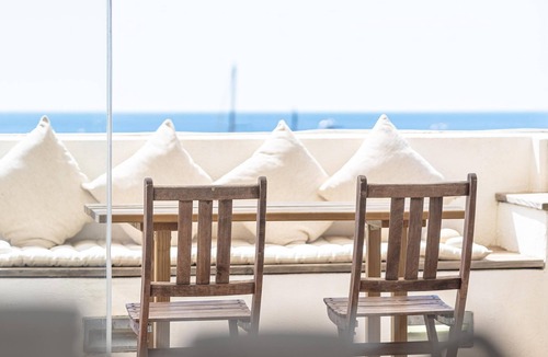 Costa Dorada Apartment | Romantic loft ideal couples with sea views