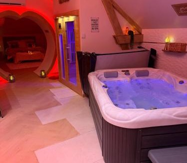 Bailleval Apartment | Romantic Love - So Lovely