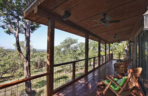 Wimberley Cabin | Romantic Luxury Cabin! Has it all Hot tub, Fireplace, Gorgeous Views!