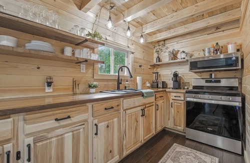 Pittsville Cabin | Romantic Luxury Lake Access Cabin w/Hot Tub, Spacious Deck, and Pine walls