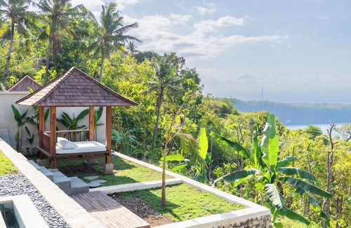 Penida Island Villa | Romantic Luxury Private Pool Villa with Ocean View & Floating Breakfast